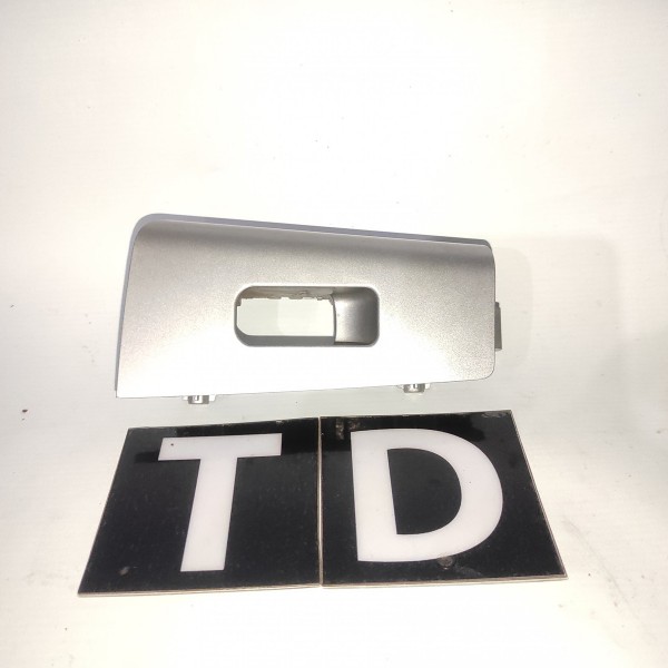 Moldura Botão Vidro Elétrico Traseiro Direito Santa Fé 2009