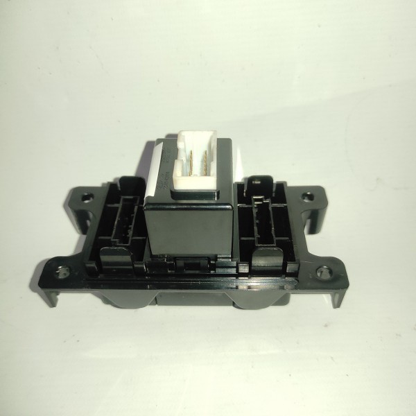 Entrada Auxiliar E Usb 98120 2b000 Santa Fé 2009