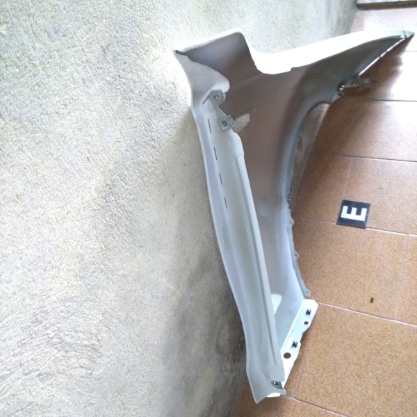 Paralama Esquerdo Bmw 118 E87 2004 2011  Detalhe