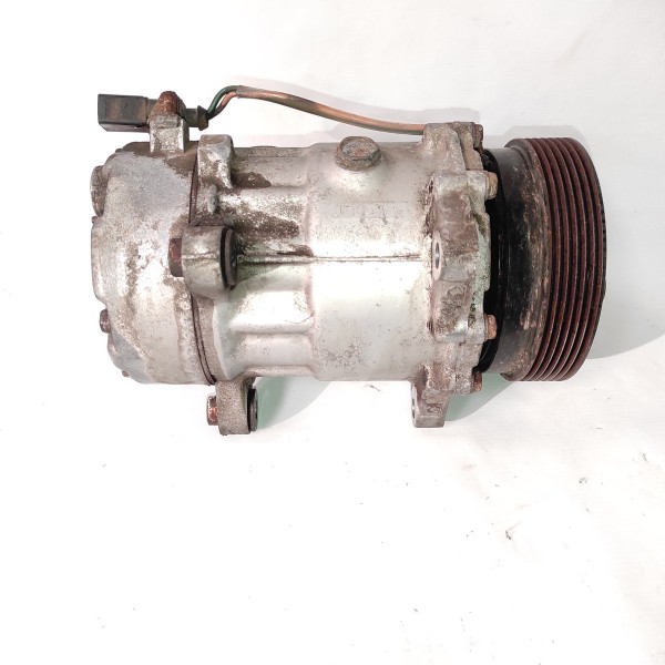 Compressor Ar Condicionado 1j0820803f Audi Tt Quattro Mk1