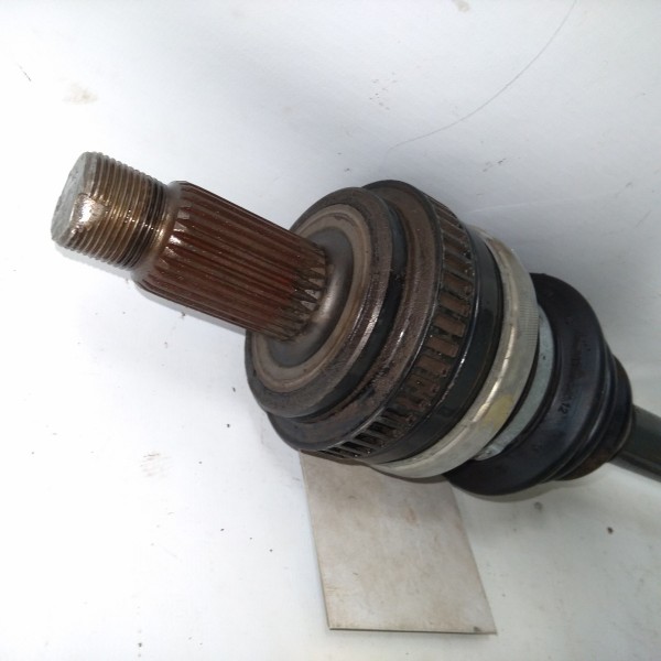 Semieixo Traseiro Direito Bmw 118 E87 2004 2011