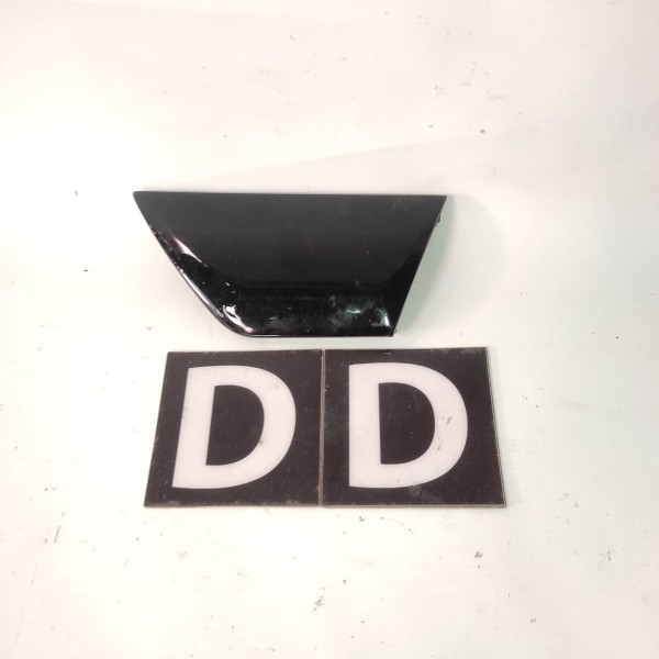 Friso Pequeno Porta Dianteira Direita Mercedes C180 Cgi 2014 Preto