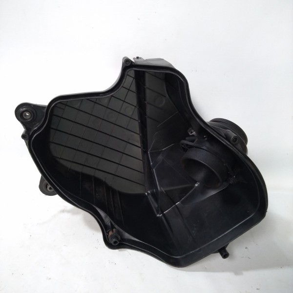 Caixa Superior Filtro De Ar Bmw 118 E87 2004 2011