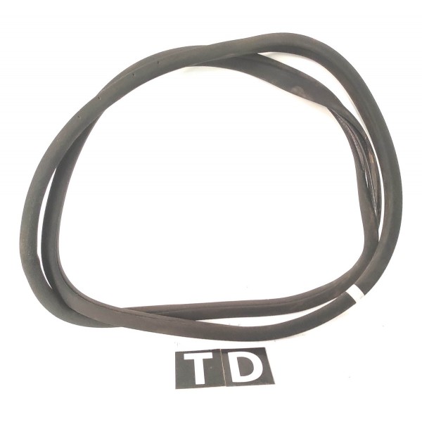 Borracha De Porta Traseira Direita Mercedes C180 Cgi 2014