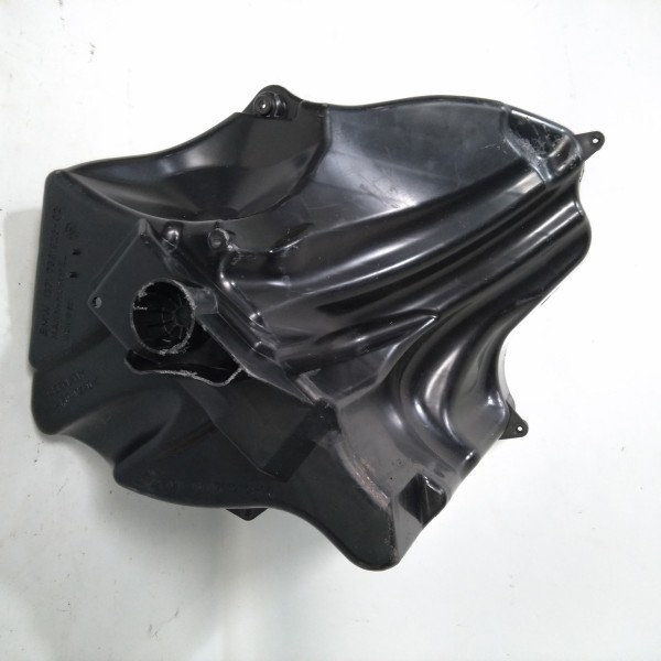 Caixa Inferior Filtro De Ar Bmw 118 E87 2004 2011