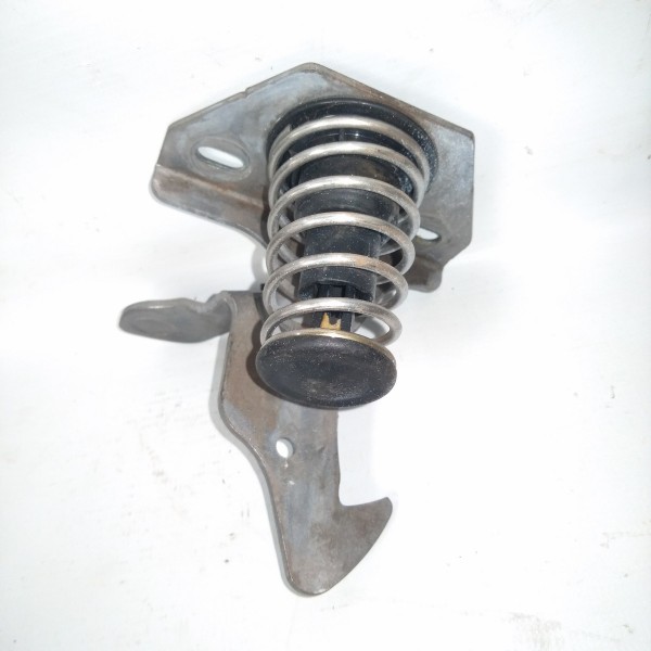 Trava Capo Bmw 118 E87 2004 2011