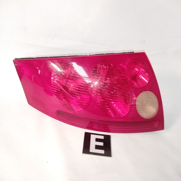Lanterna Traseira Esquerda Audi Tt Quattro Mk1 1.8t 1998 200