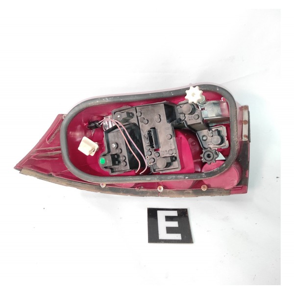 Lanterna Traseira Esquerda Audi Tt Quattro Mk1 1.8t 1998 200