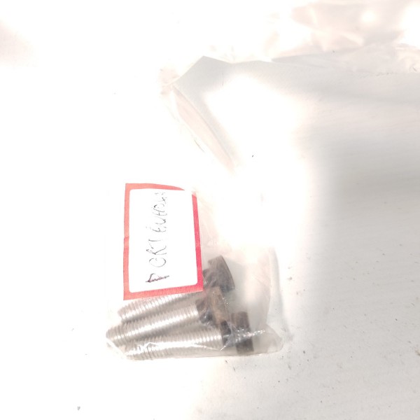 3 Parafusos Portinhola Tanque Audi Tt Quattro Mk1 1.8t 1998 99