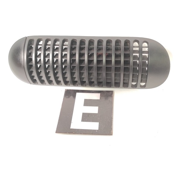 Grelha Superior Painel Esquerdo Audi Tt Quattro Mk1 1.8t 99