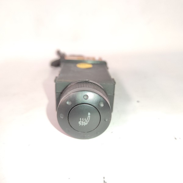 Botão Aquecimento Banco Com Conector Audi Tt  Mk1 1.8 99