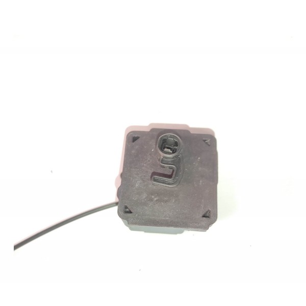 Mecanismo Trava Portinhola Tanque Mercedes C180 Cgi 2014