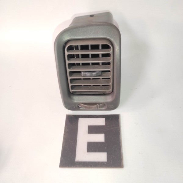 Difusor Esquerdo Ar Condicionado Subaru Impreza 1999