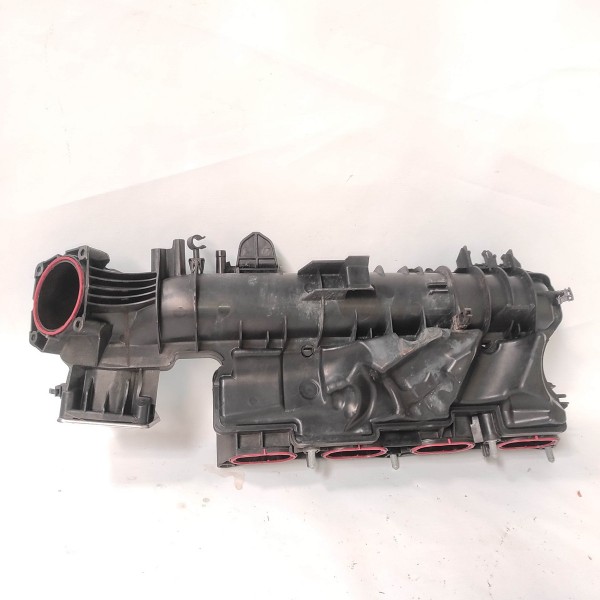 Coletor De Admissão Mercedes C180 Cgi 2014