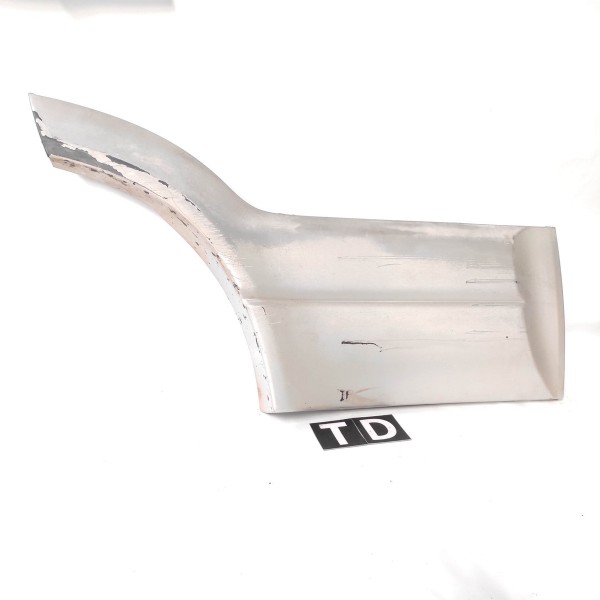 Moldura Porta Traseira Direita Vitara Tracker 1999 2008