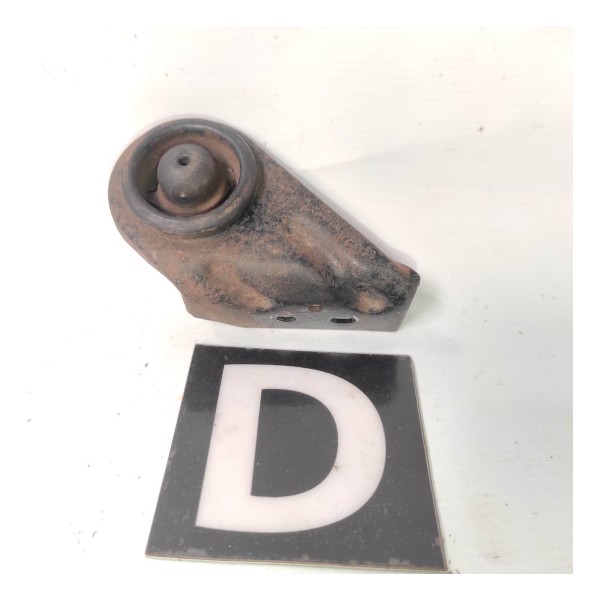 Suporte Direito Superior Radiador Pajero Sport 2005 2011