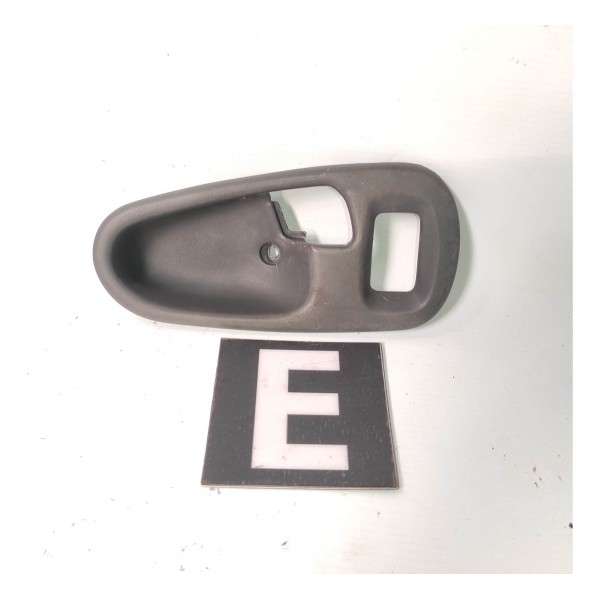 Moldura Maçaneta Interna Esquerda Pajero Sport 2005 2011 Cinza