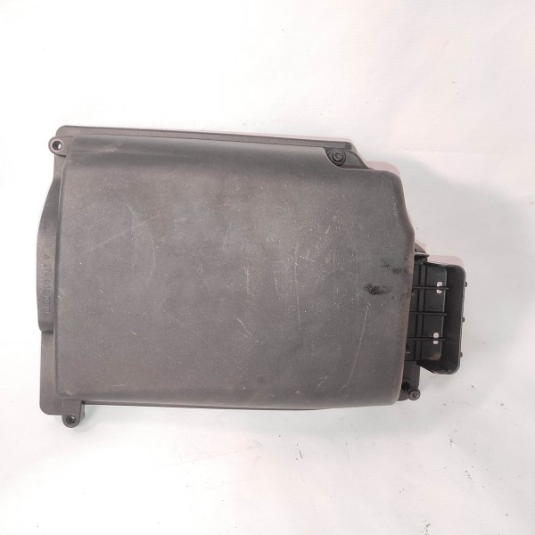 Tampa Filtro De Ar Mercedes C180 Cgi 2014 W204