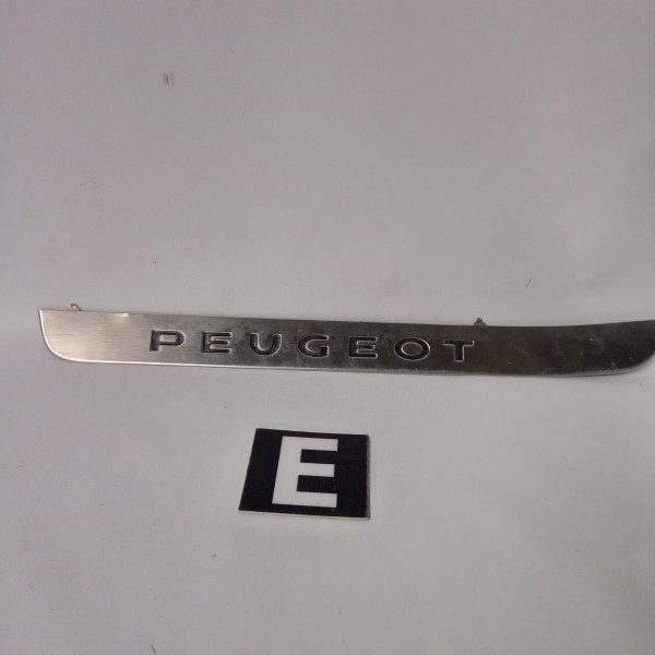 Soleira Porta Esquerda Peugeot 408 2013