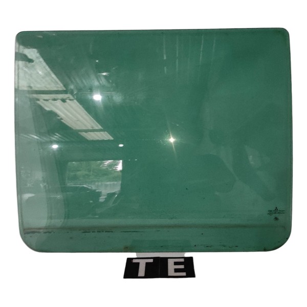 Vidro Traseiro Esquerdo Mitsubishi Pajero Sport 2008