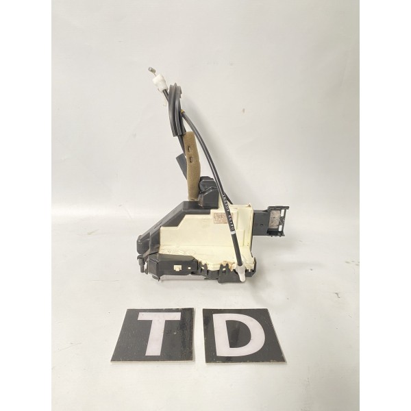 Trava Elétrica Traseira Direita Peugeot 408 2014