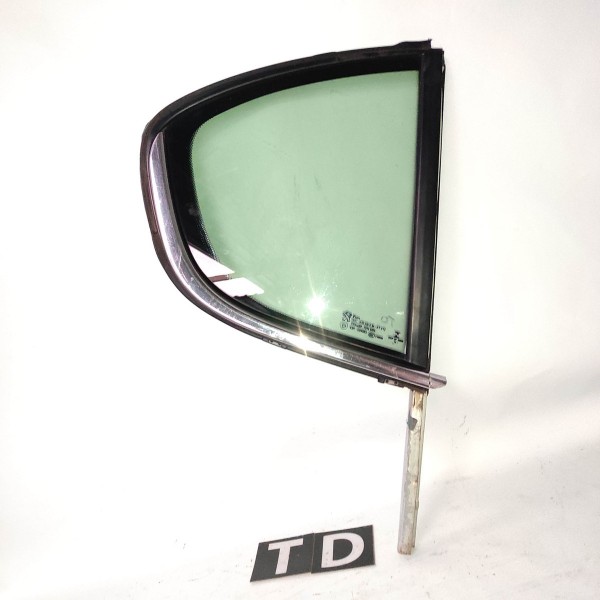 Vidro Vigia Porta Traseira Direita Peugeot 408 2011 2012 14