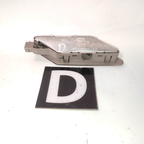 Luz Traseira Direita Cortesia Bmw 325 328 1995 Sedan