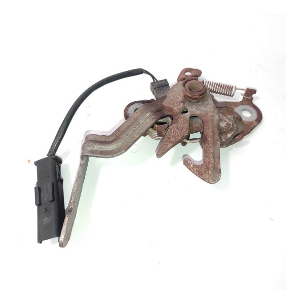 Trava Capo Peugeot 408 2014 %