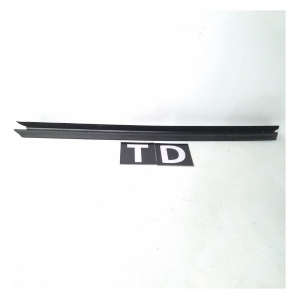 Pestana Interna Traseira Direita Bmw 118 E87 2004 2011  Preto