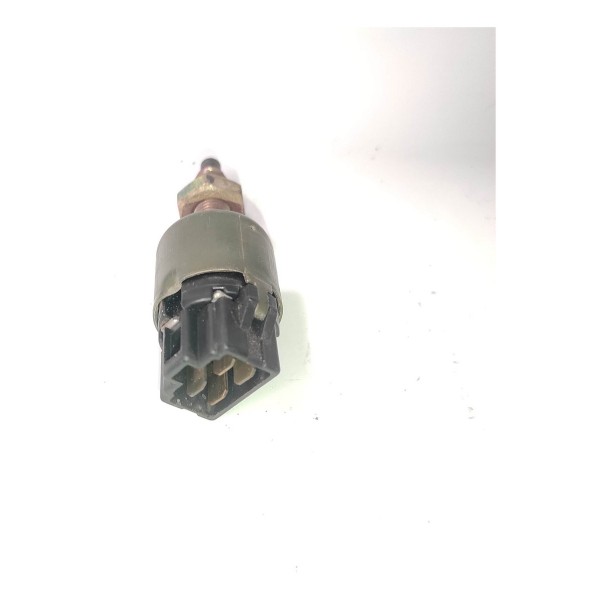Interruptor Pedal  Kia Sephia Slx 1.6 1995