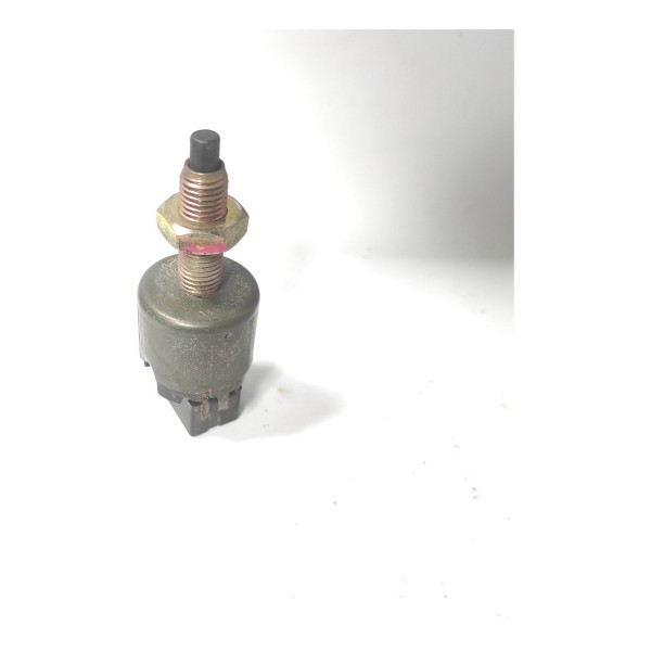 Interruptor Pedal  Kia Sephia Slx 1.6 1995