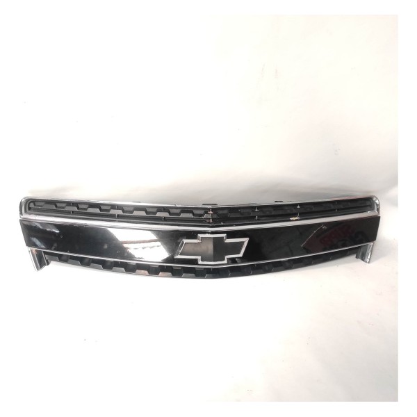 Grade Superior Dianteira Chevrolet Captiva 06 18 Detalhe
