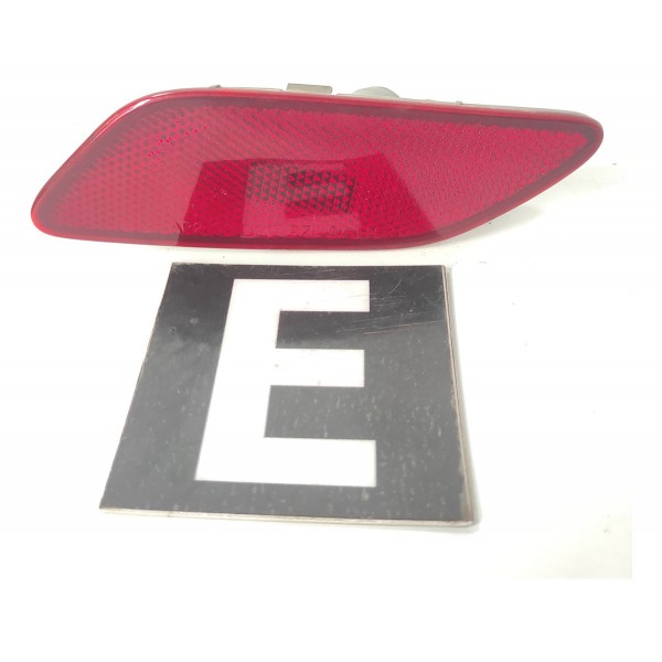 Luz De Posição Esquerda Para Choque Traseiro Captiva 06 18