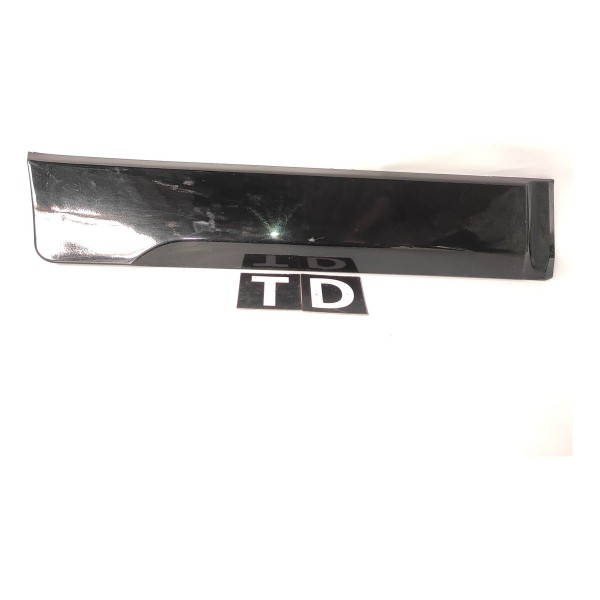 Moldura Inferior Porta Traseira Direita Captiva 2006 2018