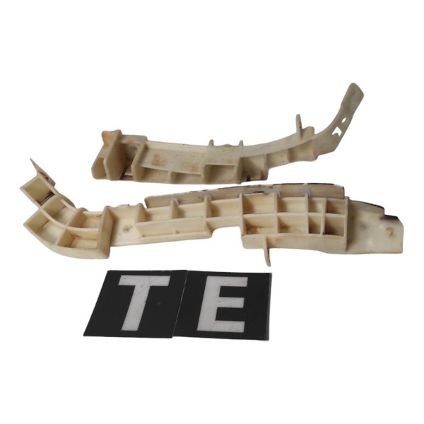 Guia Esquerdo Parachoque Traseiro Chevrolet Captiva 06 18