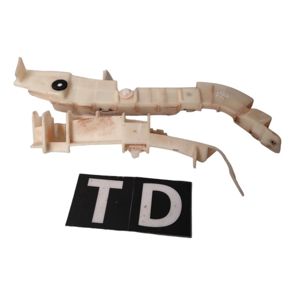 Guia Direito Parachoque Traseiro Chevrolet Captiva 2006 2018