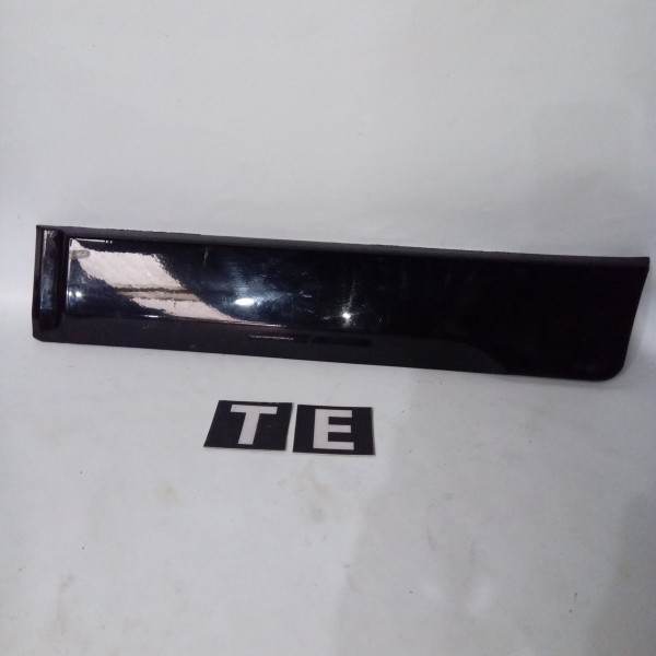 Moldura Inferior Porta Traseira Esquerda Captiva 06 18