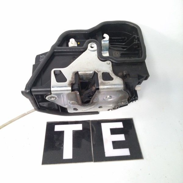 Trava Elétrica Traseira Esquerda  Bmw 118 E87 2004 2011