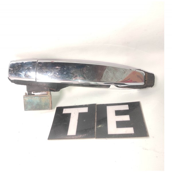 Macaneta Externa Traseira Esquerda Chevrolet Captiva 06 18