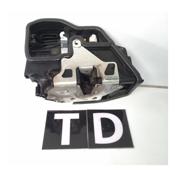 Trava Elétrica Traseira Direita Bmw 118 E87 2004 2011