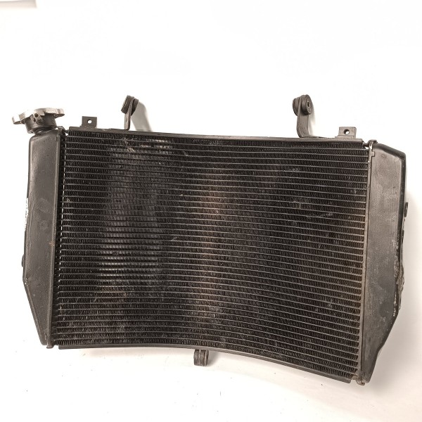 Radiador Yamaha R1 2007 Detalhe