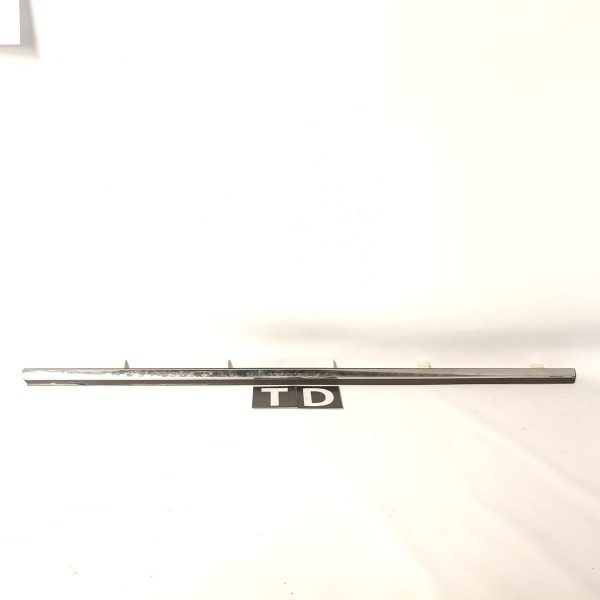 Pestana Externa Traseira Direita Chevrolet Captiva 06 18