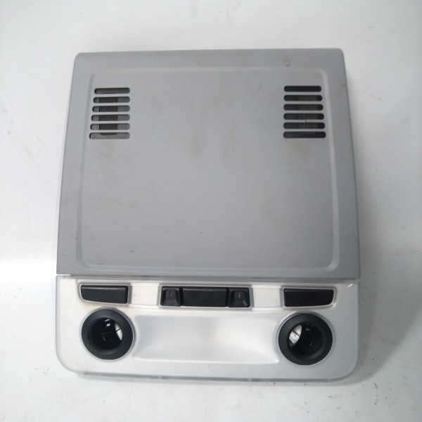 Luz Interna Cortesia Do Teto Dianteira Bmw 118i / 120i 2010