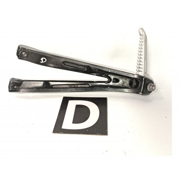 Pedaleira Traseira Direita Yamaha R1 2007