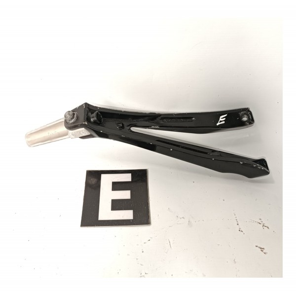 Pedaleira Traseira Esquerda Yamaha R1 2007