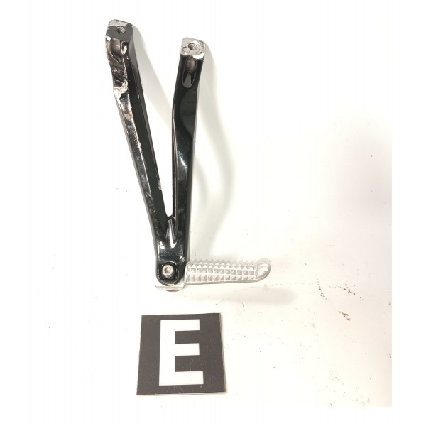 Pedaleira Traseira Esquerda Yamaha R1 2007