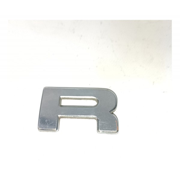 Emblema  R  Tampa Traseira Subaru Impreza 1996