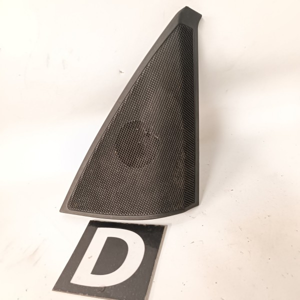 Moldura Com Tweeter Dianteiro Direito Mercedes C200 07 14