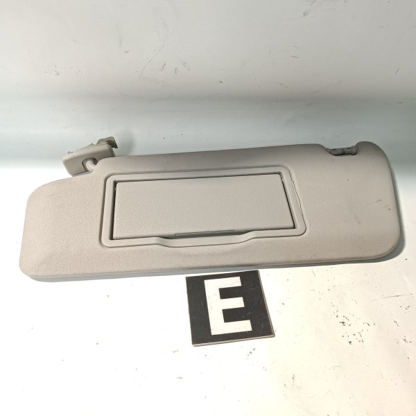 Quebra Sol Esquerdo Mercedes C180 C200 W204 07 14