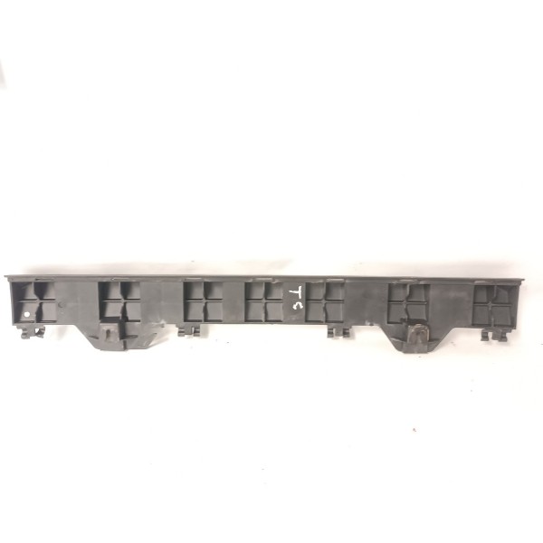 Guia Central Parachoque Traseiro Mercedes C180 C200 07 14